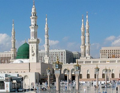 Masjid-e-Nabvi (daytime)