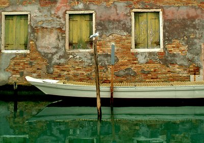 Three windows in Venice ...