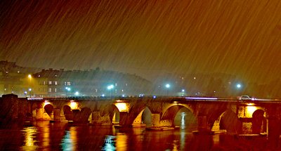 It's snowing on the bridge ...