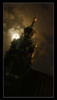 Krakow by night ..