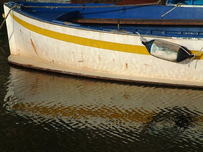 Yellow reflections on dark waters