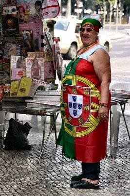 EURO2004 - Portuguese woman