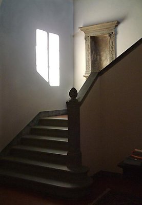 Steps in Certosa di Pontigano III
