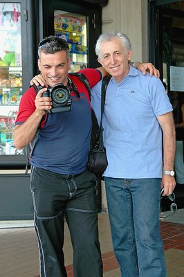 Maurizio and Orazio... Hey...look at my new camera!!!