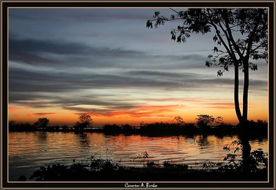 Guaíba  river : twilight 