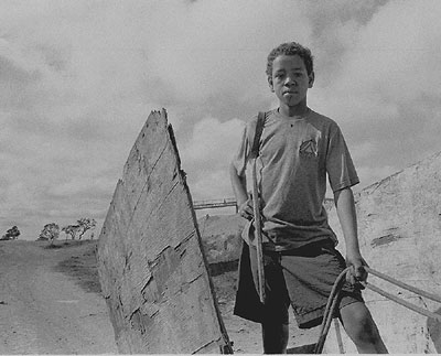 LE JEUNE TRAVAILLEUR