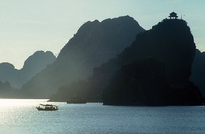 Silhouettes of Halong Bay