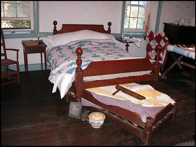 Paul Revere slept here.........