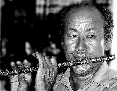 Flute Vendor