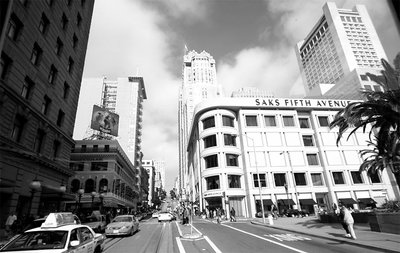 SF Saks Fifth Avenue