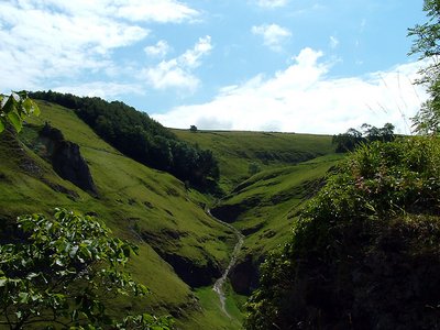 The green of Cave Dale