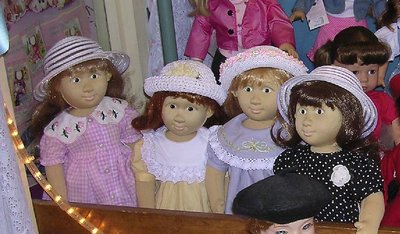 Still more dolls (5)