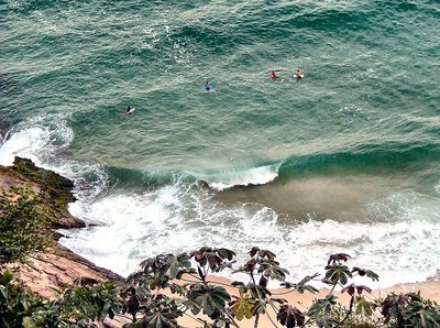 Surfers