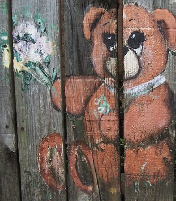 Artwork  on the Fence