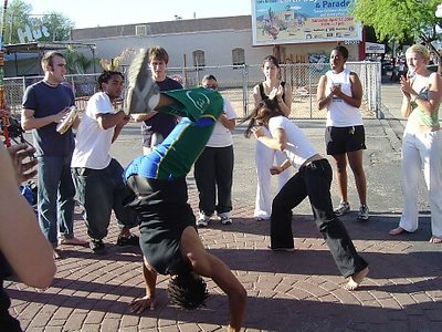 CAPOEIRA