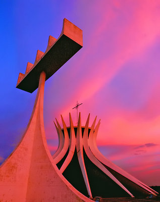 Catedral (Color version)