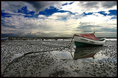 retrtreating tide at Boulmer