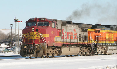 BNSF 694