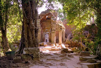 Cambodia,angkor,entrance of Banta Srei Temple