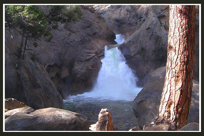 Kings Canyon Waterfall