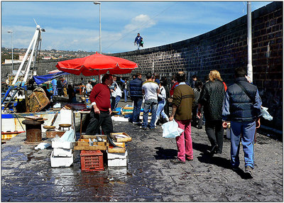 Open fish market