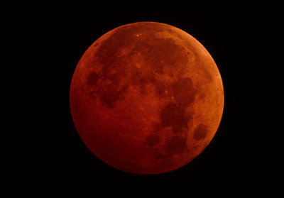 Red moon