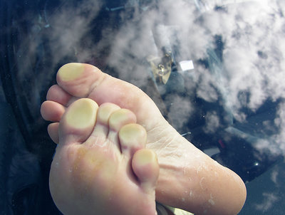 Foot & Clouds