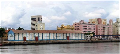 Photosafari thru Recife: Colors of the Port