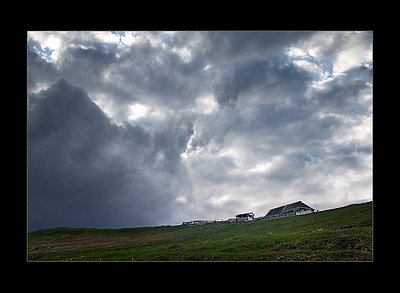 House on Hounted Hill