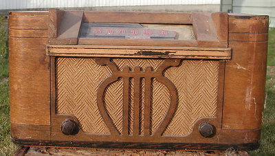 Clarion Radio