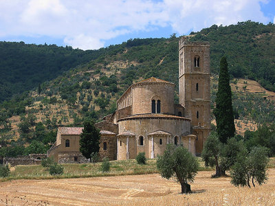 #02 Tuscany: Sant'Antimo Abbey 