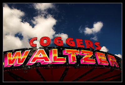 Fairground Waltzer (3)