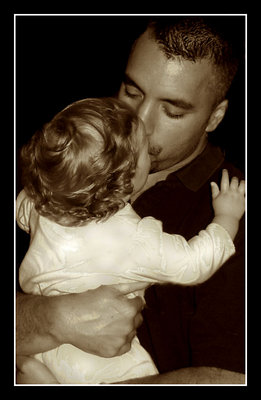 A Goodnight Kiss for Daddy