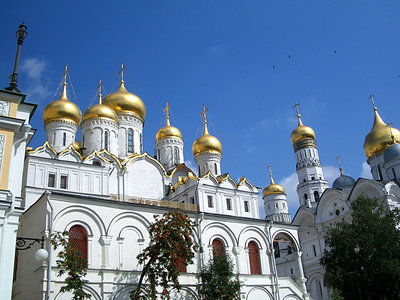 The golden helmets of Kremlin