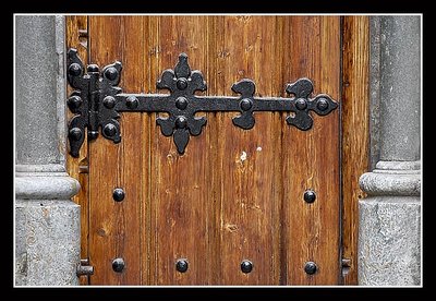 Wood Door, Fancy Hinge