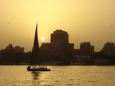 The Boat,The Nile & The Sun