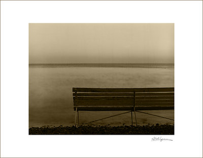 a sea view bench