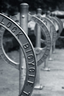 Lock Bicycle