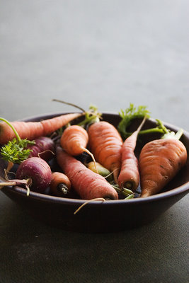 carrots in bowl