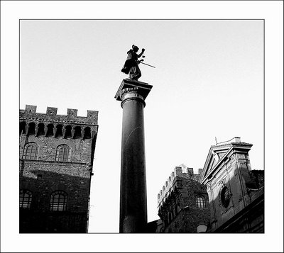 Florence in b&w -2-