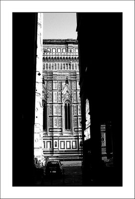 Florence in b&w -4-