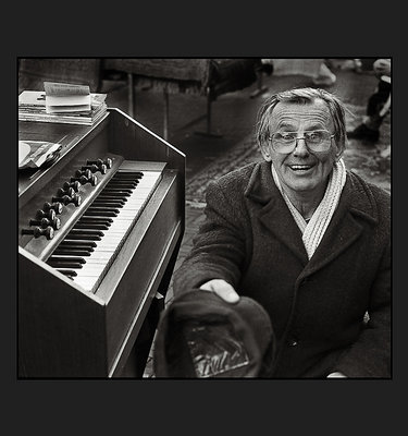 Organ and Smile