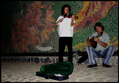 Tunel Musicians
