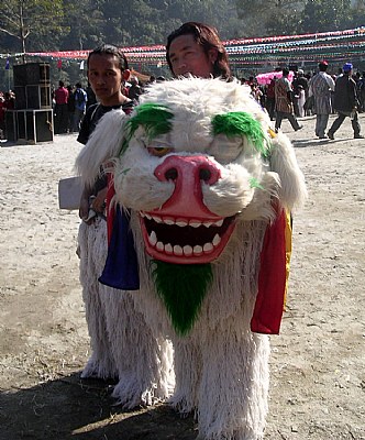 snow-lion dancers