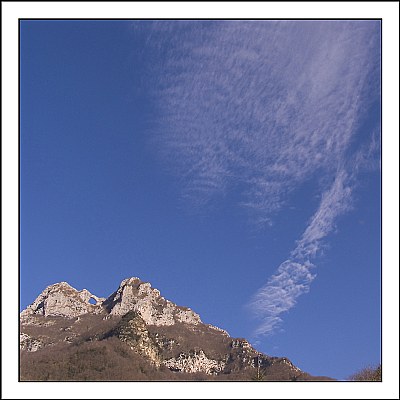 il monte forato " color"