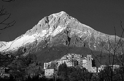 Pruno and Pania Mountain