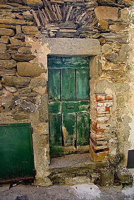 Di nuovo, un portello situato in Corniglia, Cinque Terre.