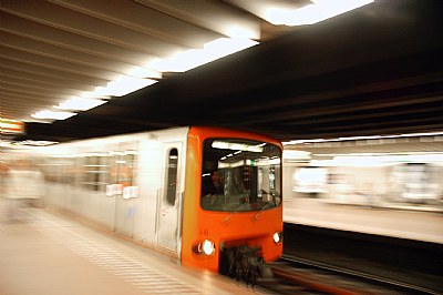 Red Moving Metro