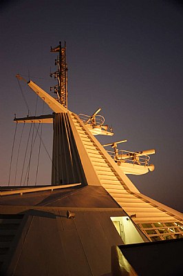 Sundown on the mast