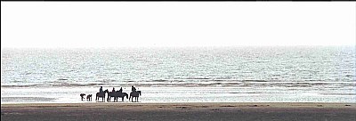 Siluetas en la playa